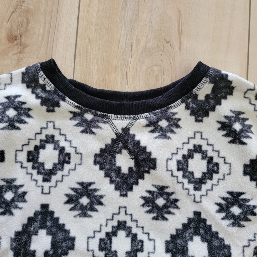 2 / $20 - Eddie Bauer - Crewneck Fleece Sweater - Size Small - Picture 3 of 10